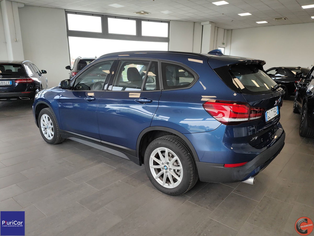 BMW X1 sDrive20d (9)