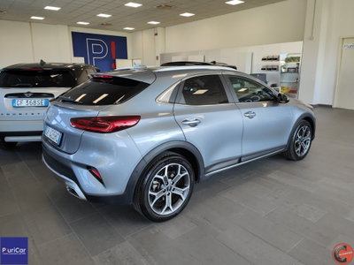 Kia XCeed 1.6 CRDi 136 CV MHEV DCT High Tech (8)