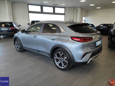 Kia XCeed 1.6 CRDi 136 CV MHEV DCT High Tech (9)