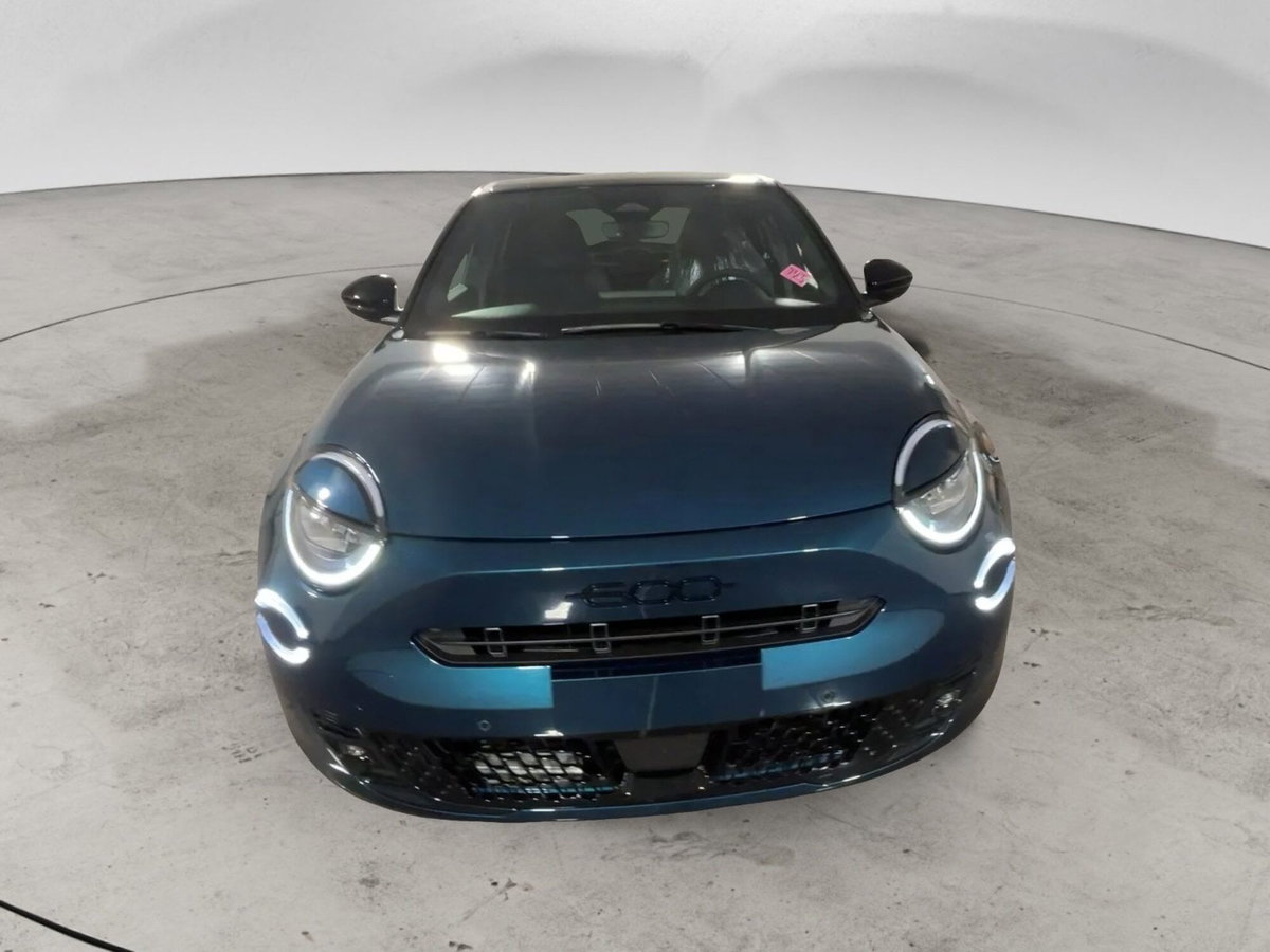 Fiat 600 1.2 hybrid Sport 145cv auto (2)