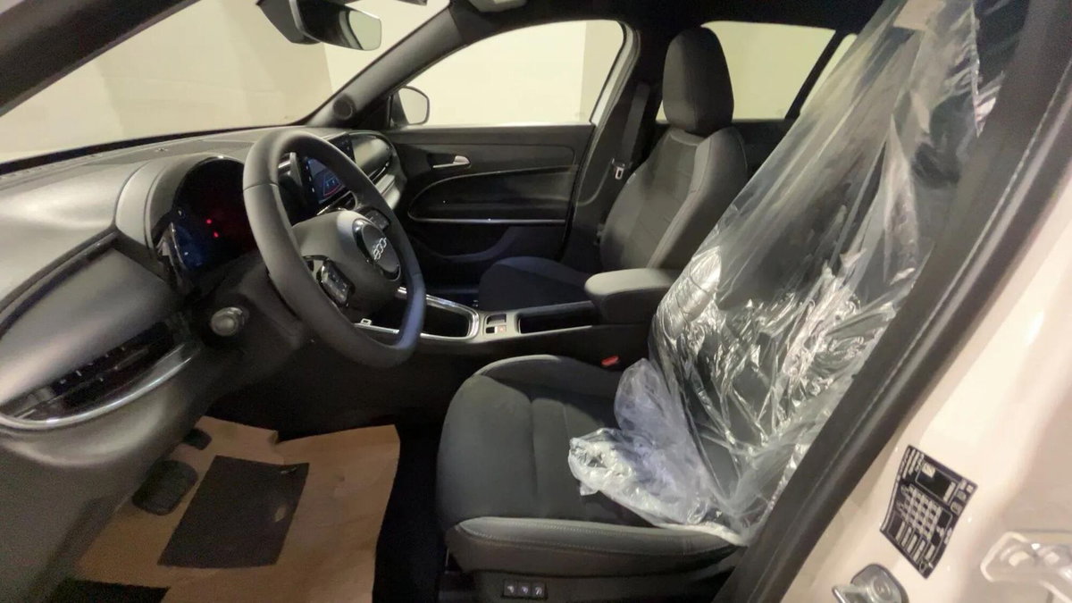 Fiat 600 1.2 hybrid Sport 145cv auto (13)