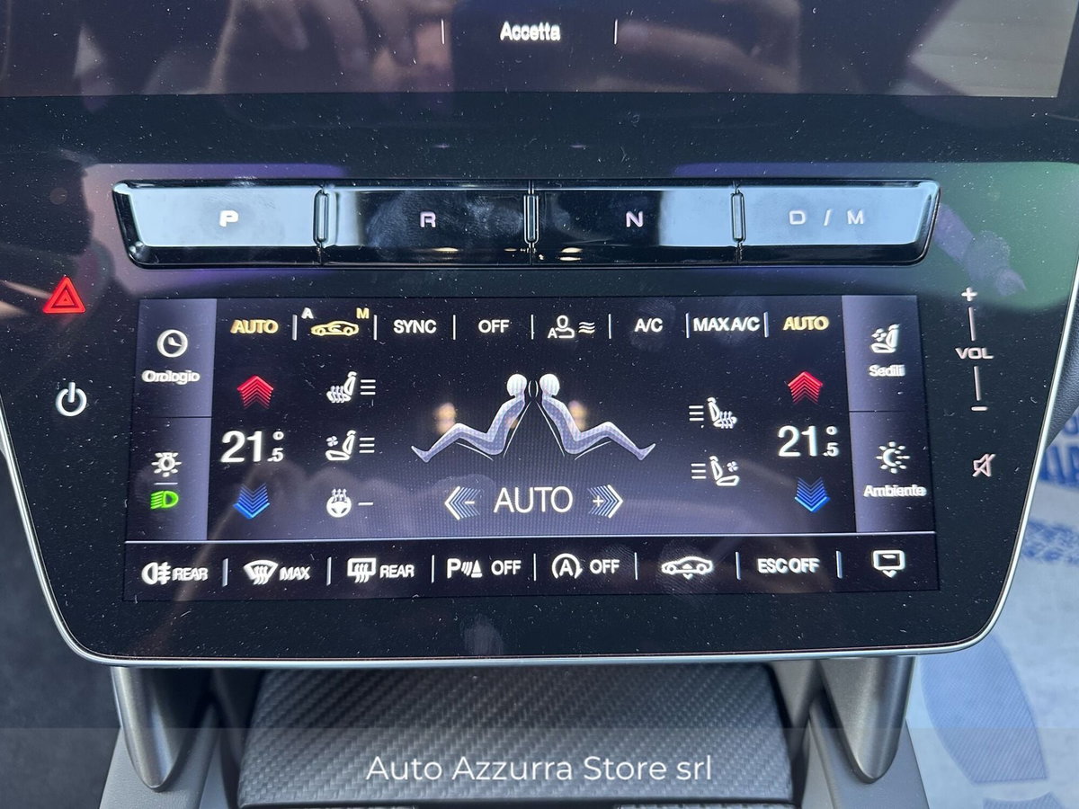 Maserati Granturismo 3.0 Trofeo awd auto (14)