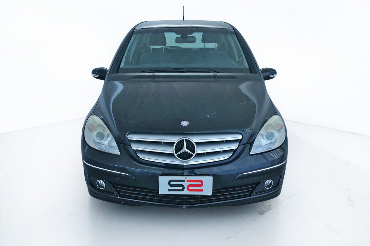 Mercedes-Benz Classe B 200 (2)