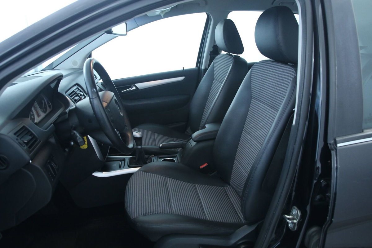 Mercedes-Benz Classe B 200 (6)
