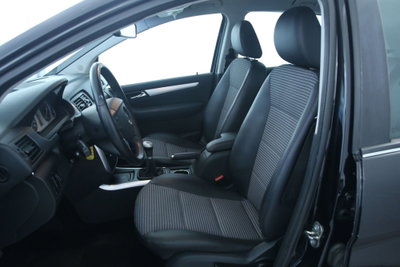 Mercedes-Benz Classe B 200 (6)