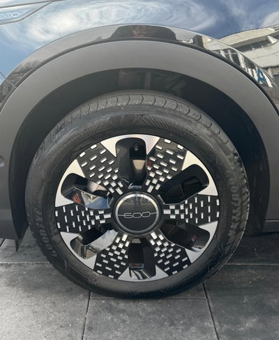 Fiat 600 1.2 hybrid La Prima 110cv auto (7)