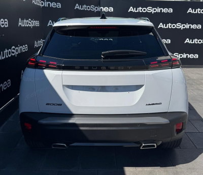 Peugeot 2008 1.2 hybrid Allure 145cv e-dcs6 (4)
