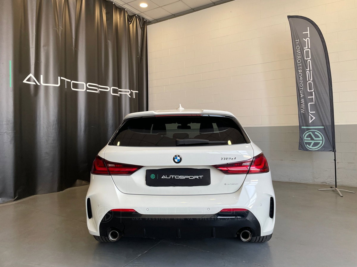 BMW Serie 1 5p. 118d 5p. Msport (5)