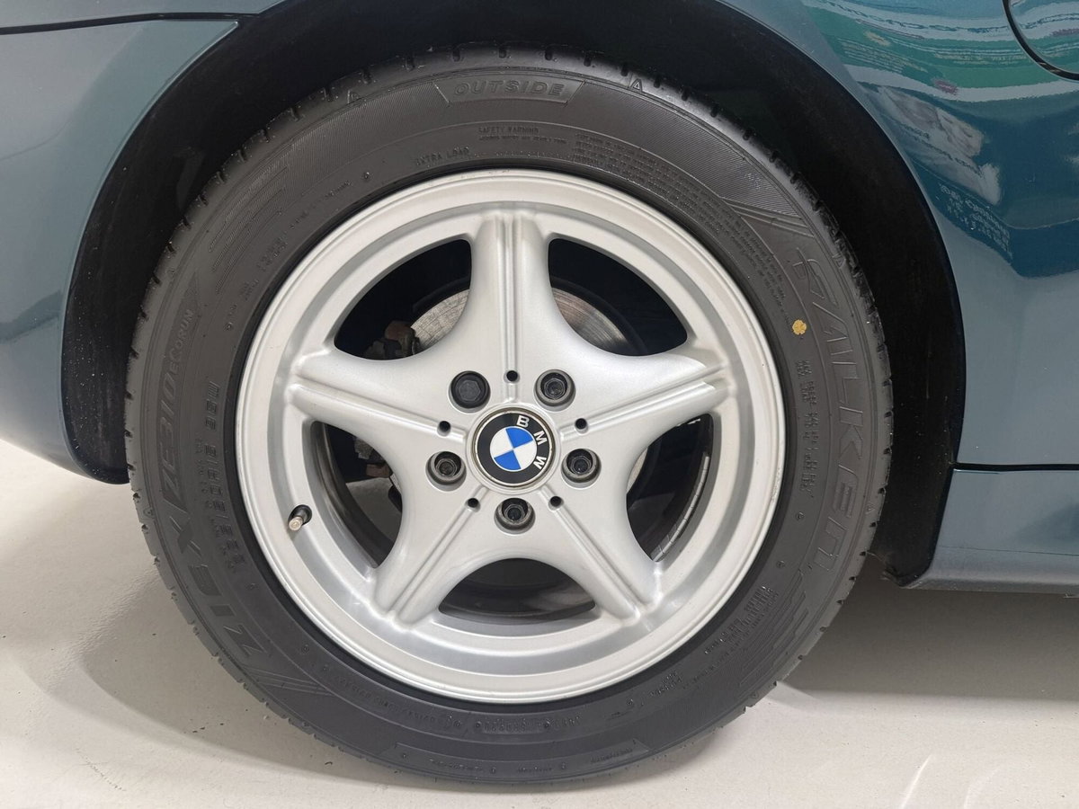 BMW Z3 Cabrio 1.8 cat Roadster (9)