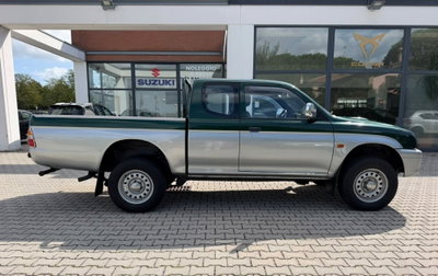 Mitsubishi L200 2.5 TDI 4WD Club Cab Pick-up GL (4)