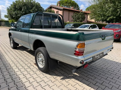 Mitsubishi L200 2.5 TDI 4WD Club Cab Pick-up GL (7)