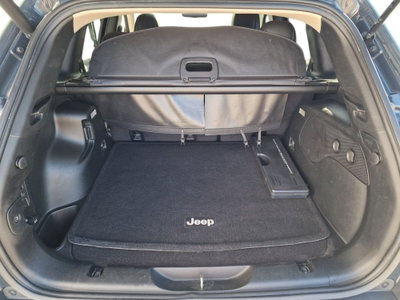 Jeep Cherokee 2.2 Mjt II 4WD Active Drive I Limited (9)
