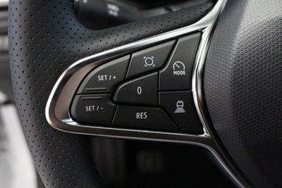 Renault Captur 1.2 eco-g Techno 120cv (12)