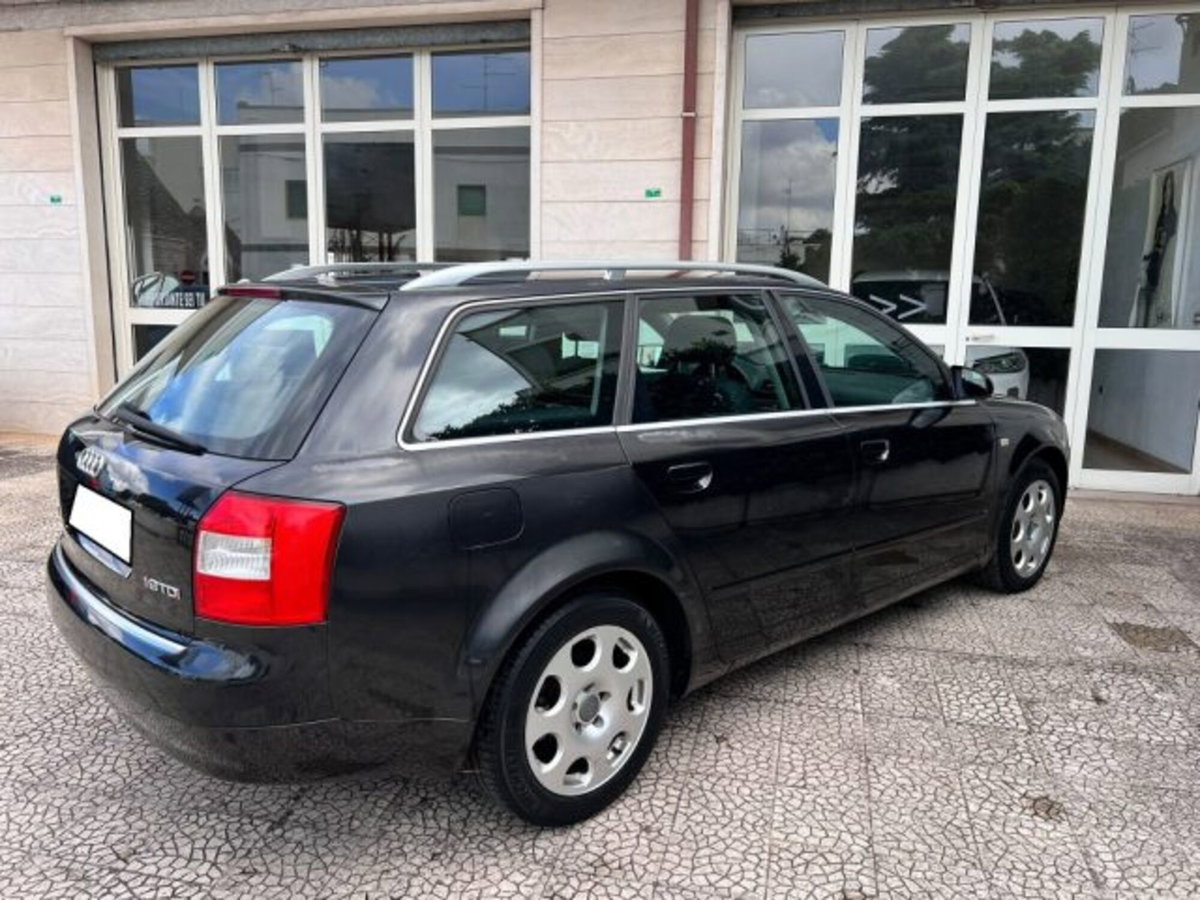 Audi A4 Avant 1.9 TDI/130 CV cat (6)