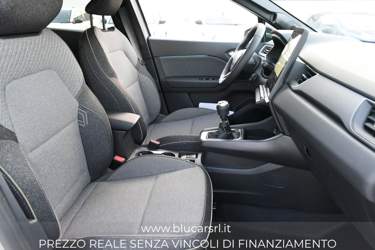 Renault Captur 1.2 eco-g Techno 120cv (8)