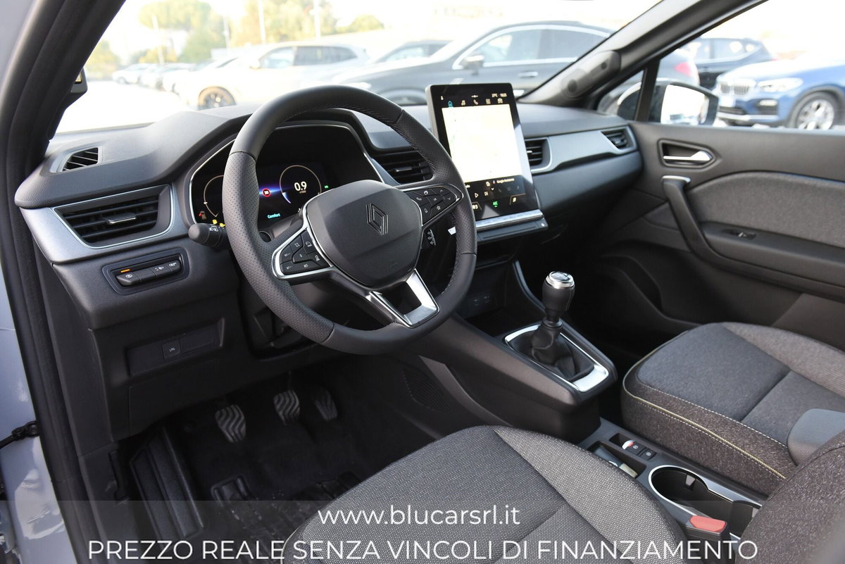 Renault Captur 1.2 eco-g Techno 120cv (6)