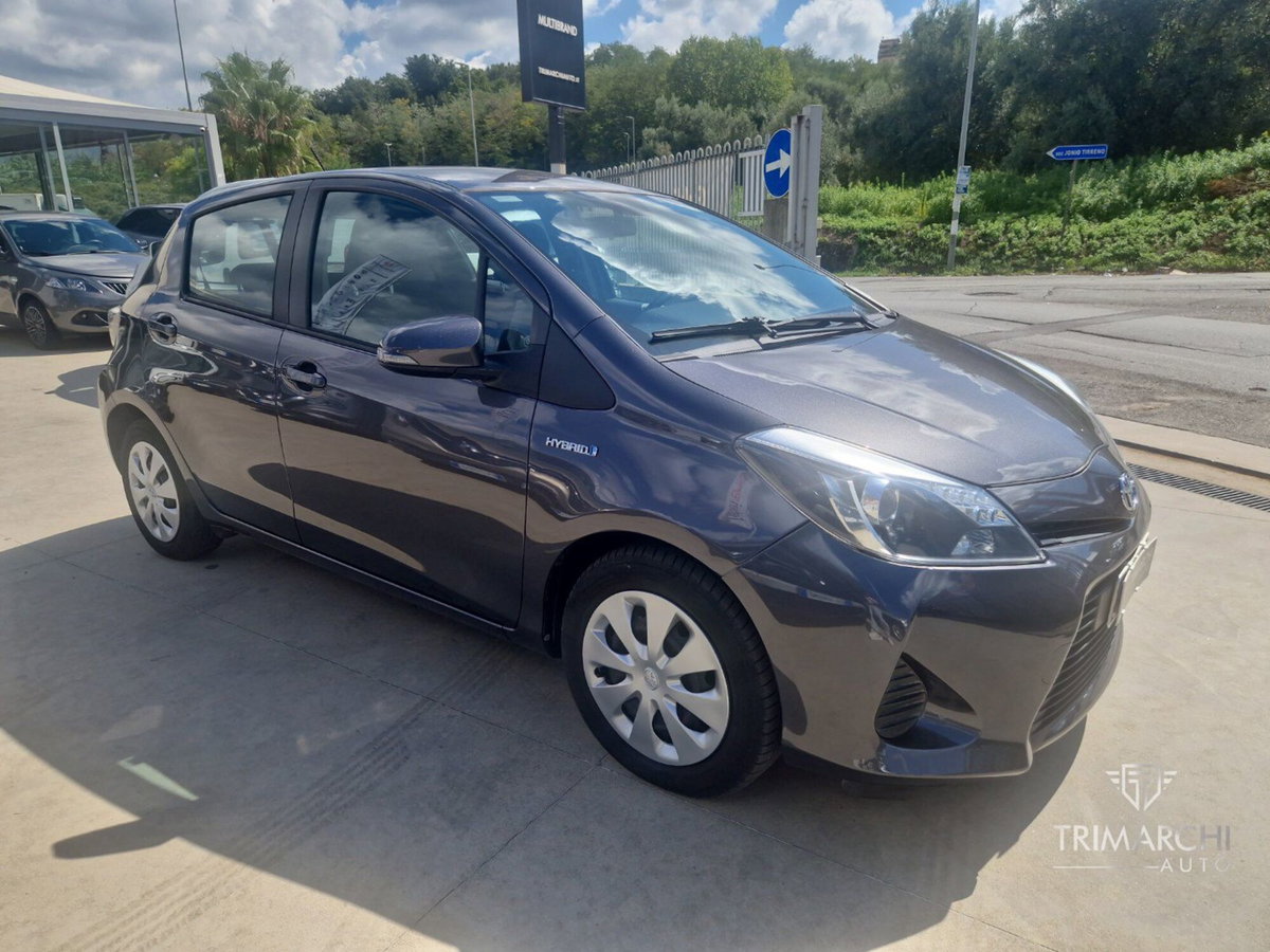 Toyota Yaris 1.5 Hybrid 5 porte Energy (2)