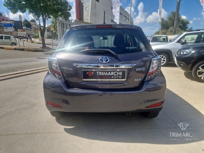 Toyota Yaris 1.5 Hybrid 5 porte Energy (4)