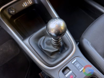 Jeep Avenger 1.2 turbo Altitude fwd 100cv (8)