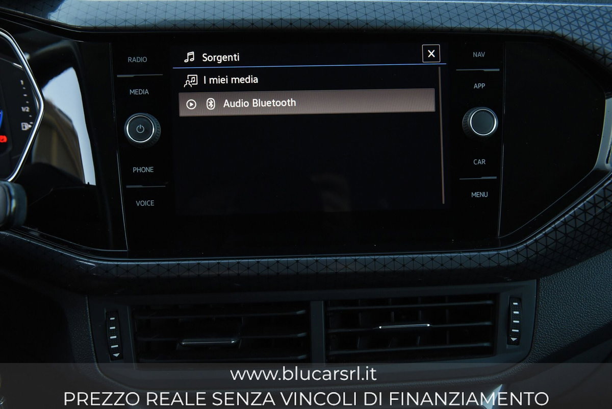 Volkswagen T-Cross 1.6 TDI DSG SCR Advanced BMT (16)