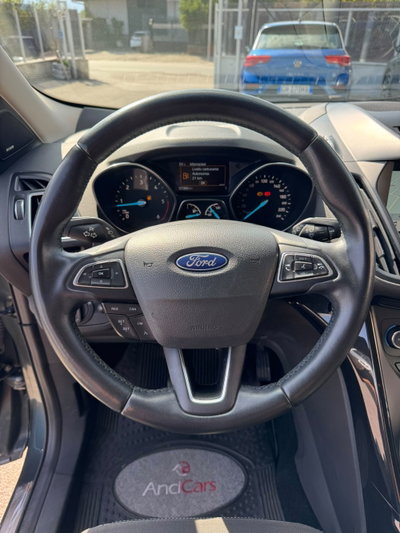Ford Kuga 1.5 TDCI 120 CV S&S 2WD Titanium Business (7)