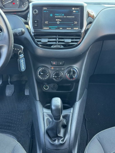 Peugeot 208 75 5 porte Active (13)