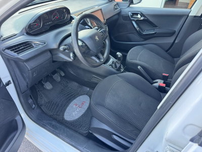 Peugeot 208 75 5 porte Active (5)