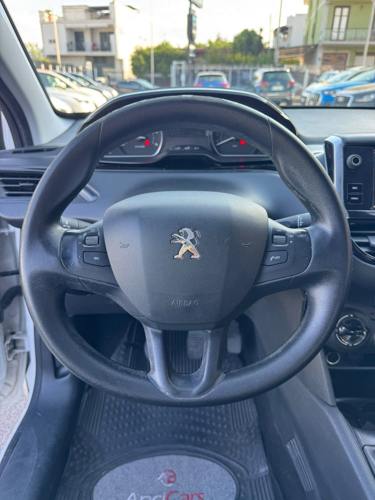 Peugeot 208 75 5 porte Active (7)