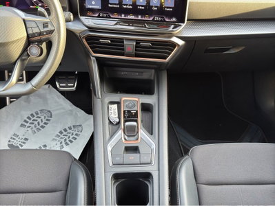 Cupra Leon Leon 1.5 hybrid 150cv dsg (16)