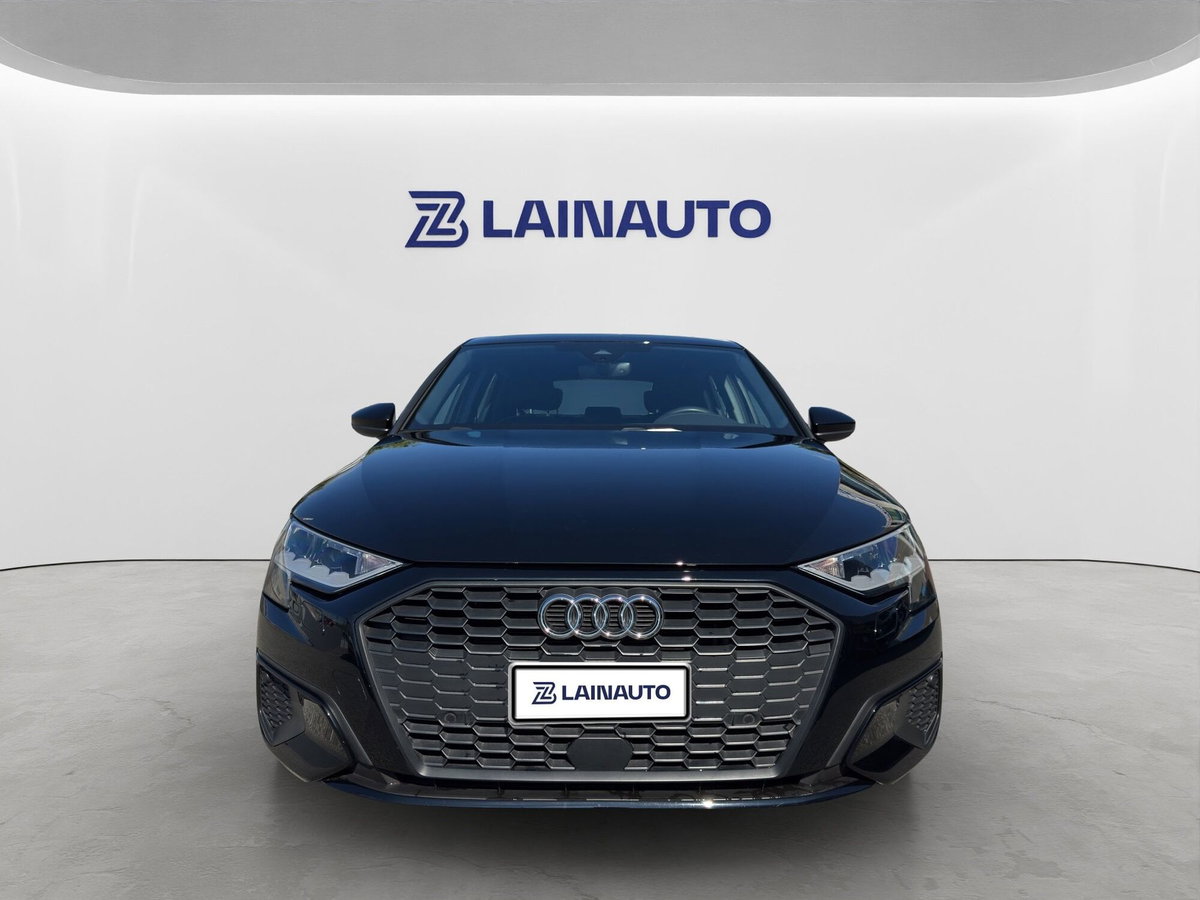 Audi A3 Sportback 30 TFSI Business (2)