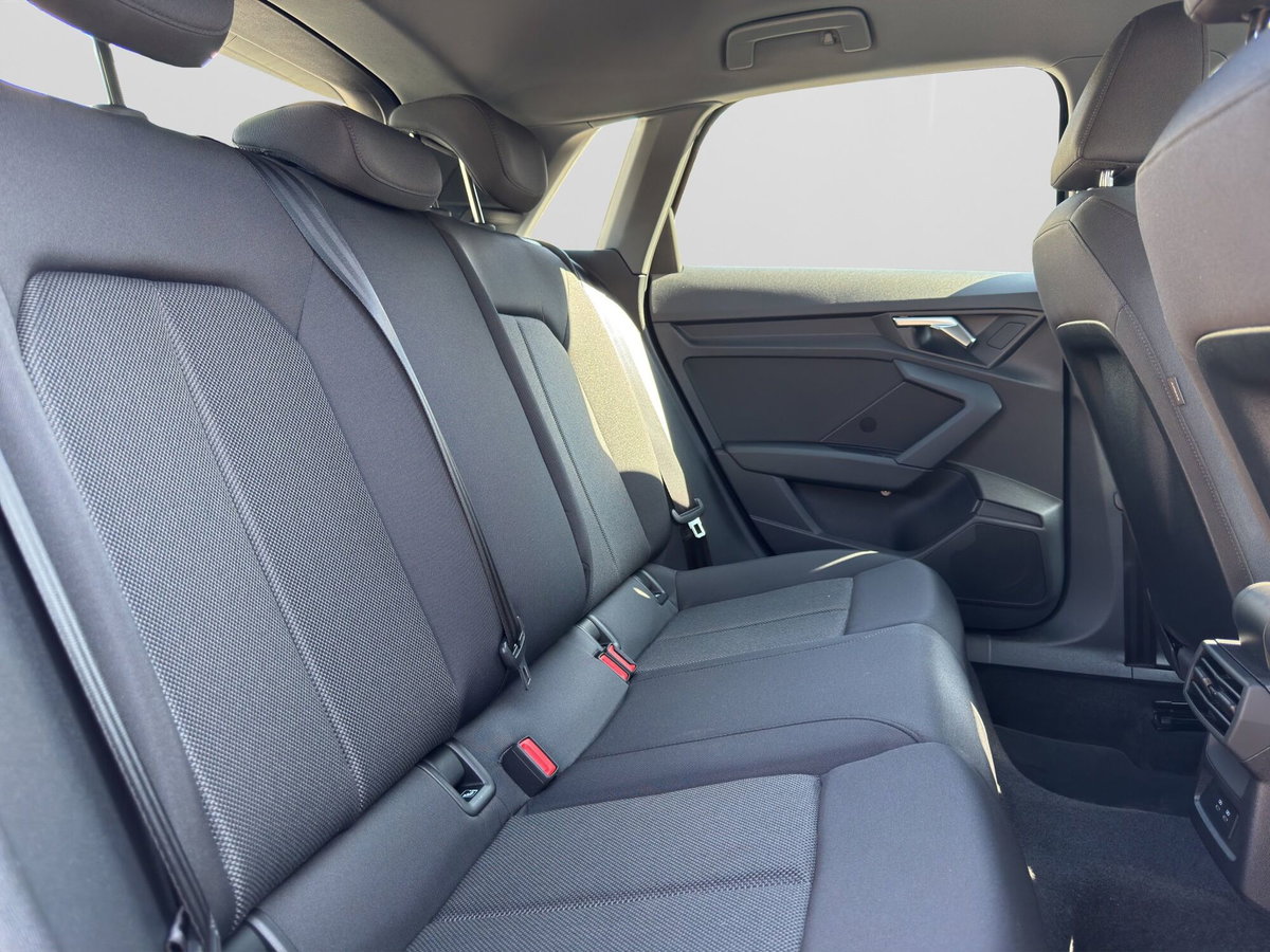 Audi A3 Sportback 30 TFSI Business (20)