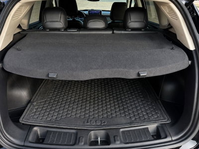 Jeep Compass 1.3 turbo t4 phev Trailhawk 4xe auto (9)