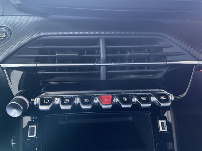Peugeot 208 PureTech 100 Stop&Start 5 porte GT (18)