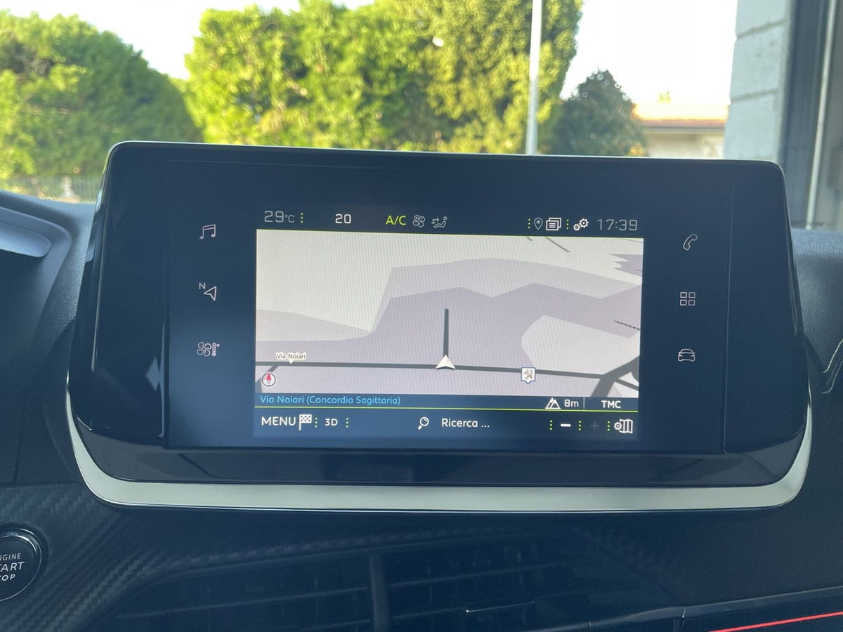 Peugeot 208 PureTech 100 Stop&Start 5 porte GT (20)