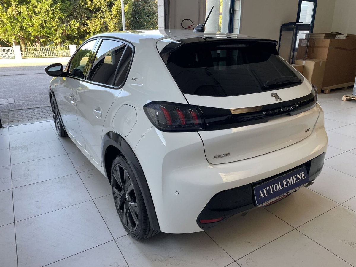 Peugeot 208 PureTech 100 Stop&Start 5 porte GT (4)