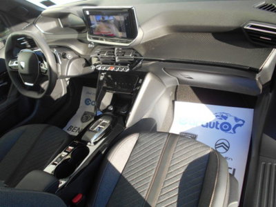 Peugeot 2008 54 kWh Allure (16)