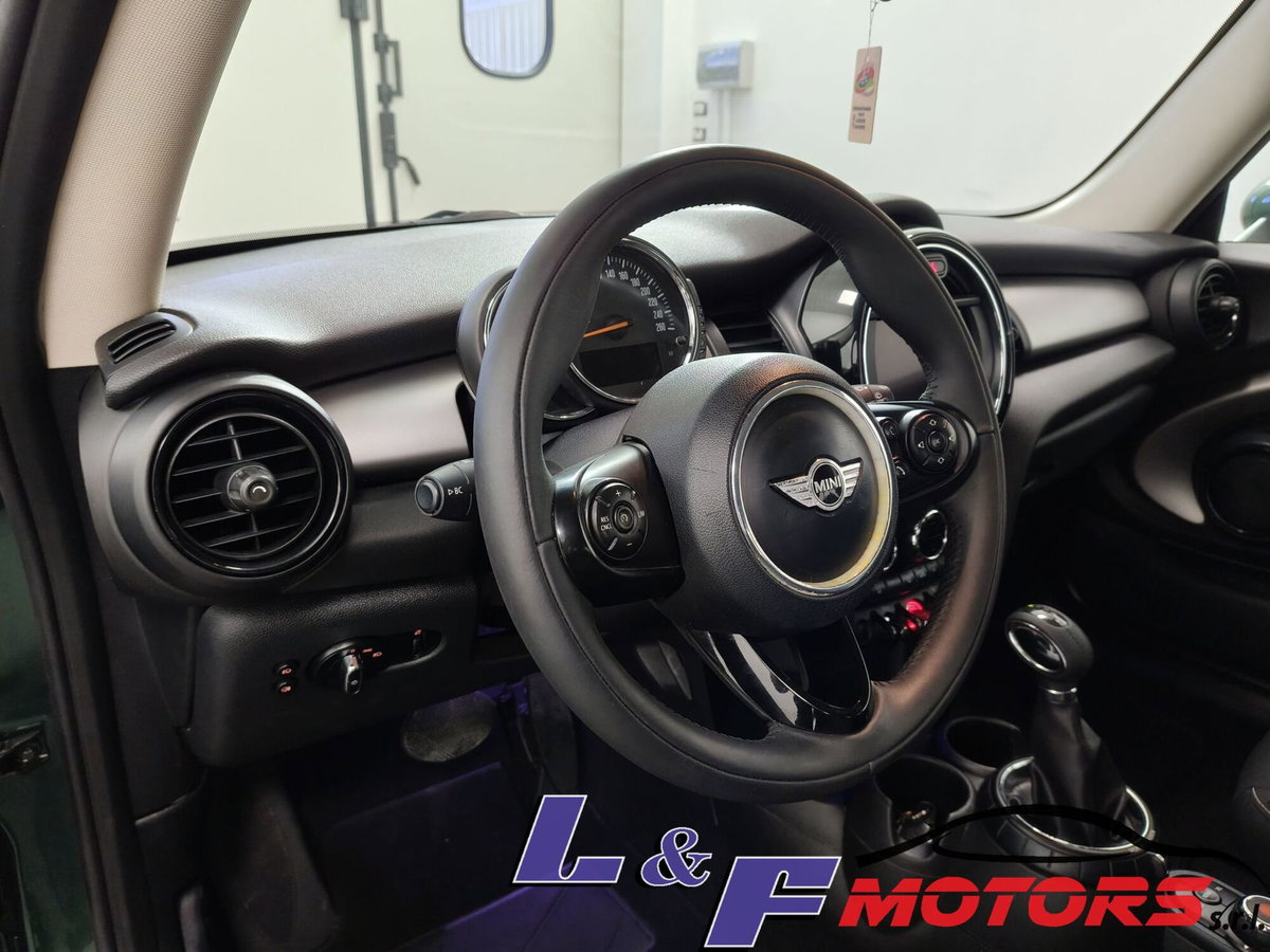 MINI Mini 1.5 Cooper D (8)