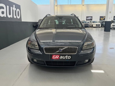 Volvo V50 2.0 D cat Summum (3)