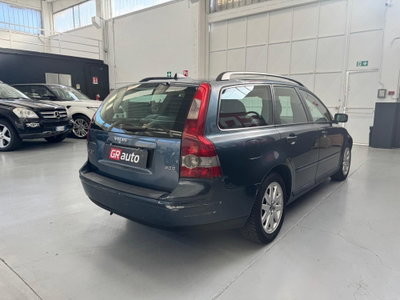 Volvo V50 2.0 D cat Summum (8)