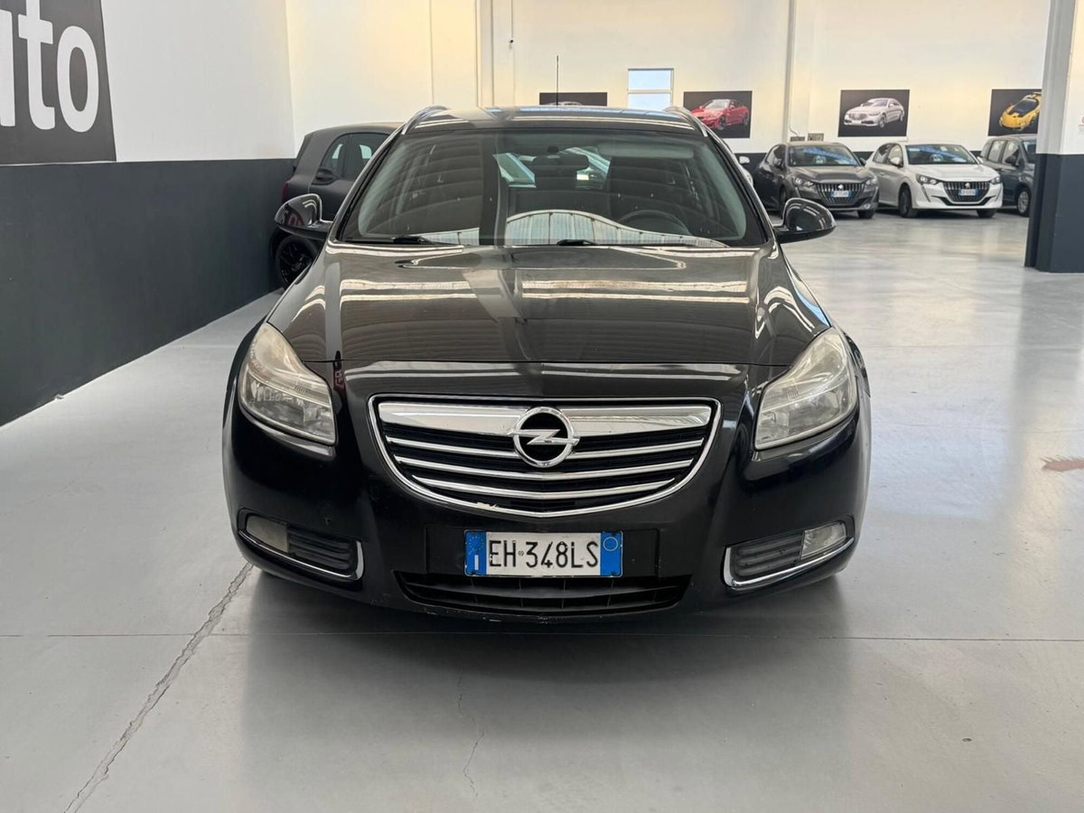 Opel Insignia Station Wagon CDTI 160CV Sports Cosmo (3)