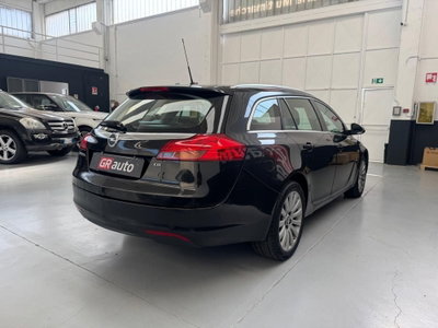 Opel Insignia Station Wagon CDTI 160CV Sports Cosmo (8)