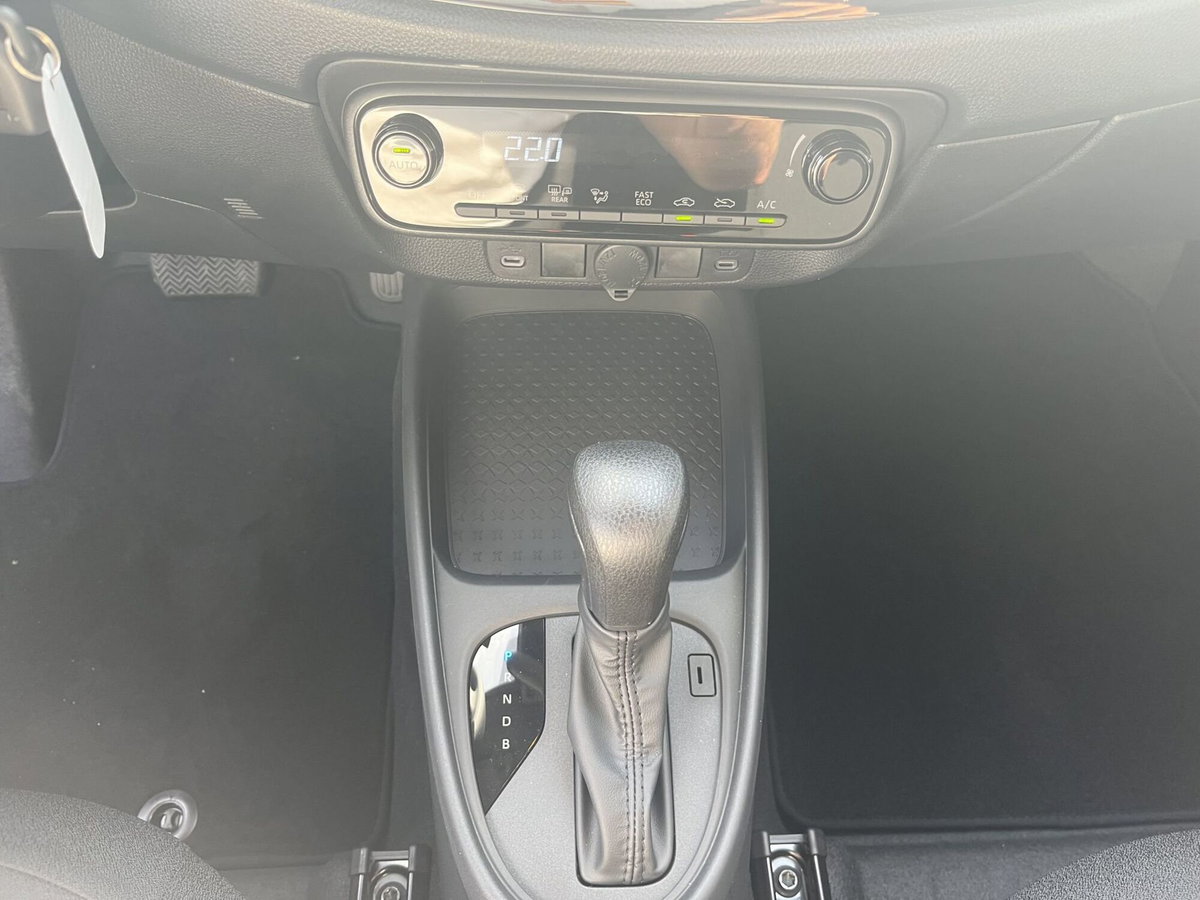 Toyota Aygo X 1.5 hybrid e-cvt (13)
