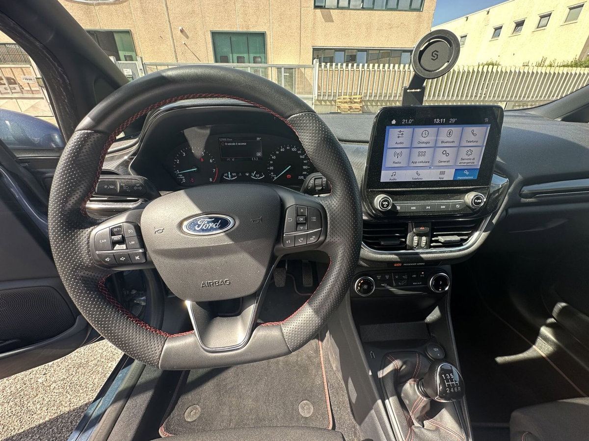 Ford Fiesta 1.0 Ecoboost Hybrid 125 CV DCT 5 porte ST-Line (9)