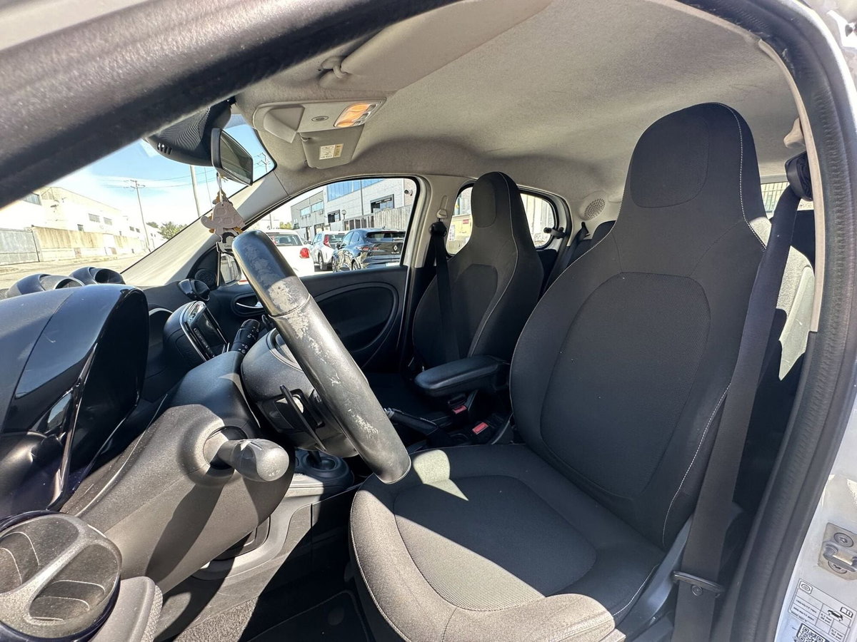smart forfour forfour 70 1.0 twinamic Brabus Style (11)