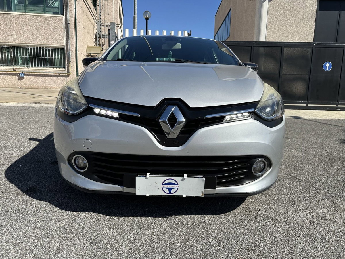 Renault Clio dCi 8V 90 CV Start&Stop 5 porte Energy Duel (2)
