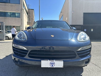 Porsche Cayenne 4.0 GTS tiptronic (2)