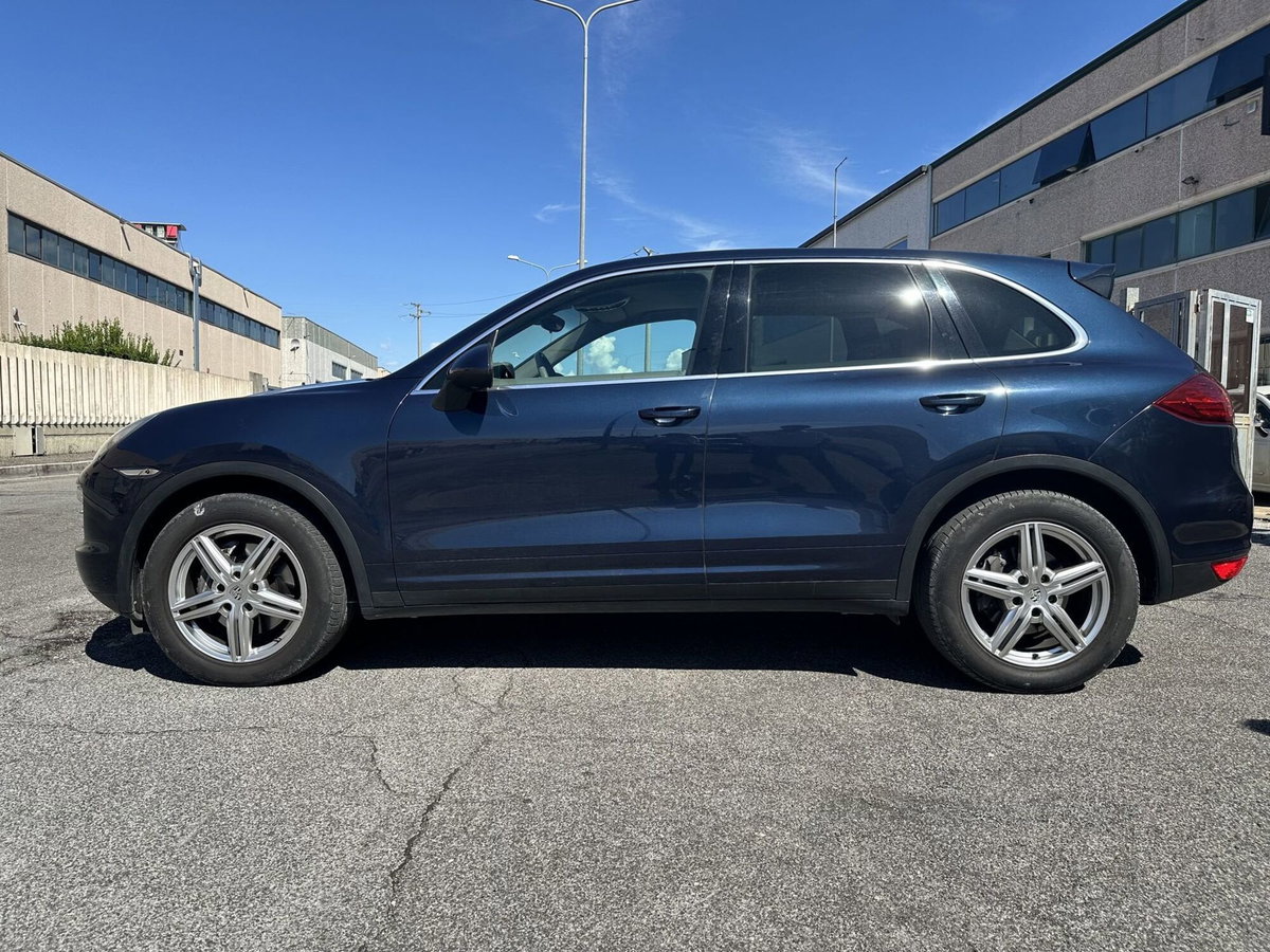 Porsche Cayenne 4.0 GTS tiptronic (3)