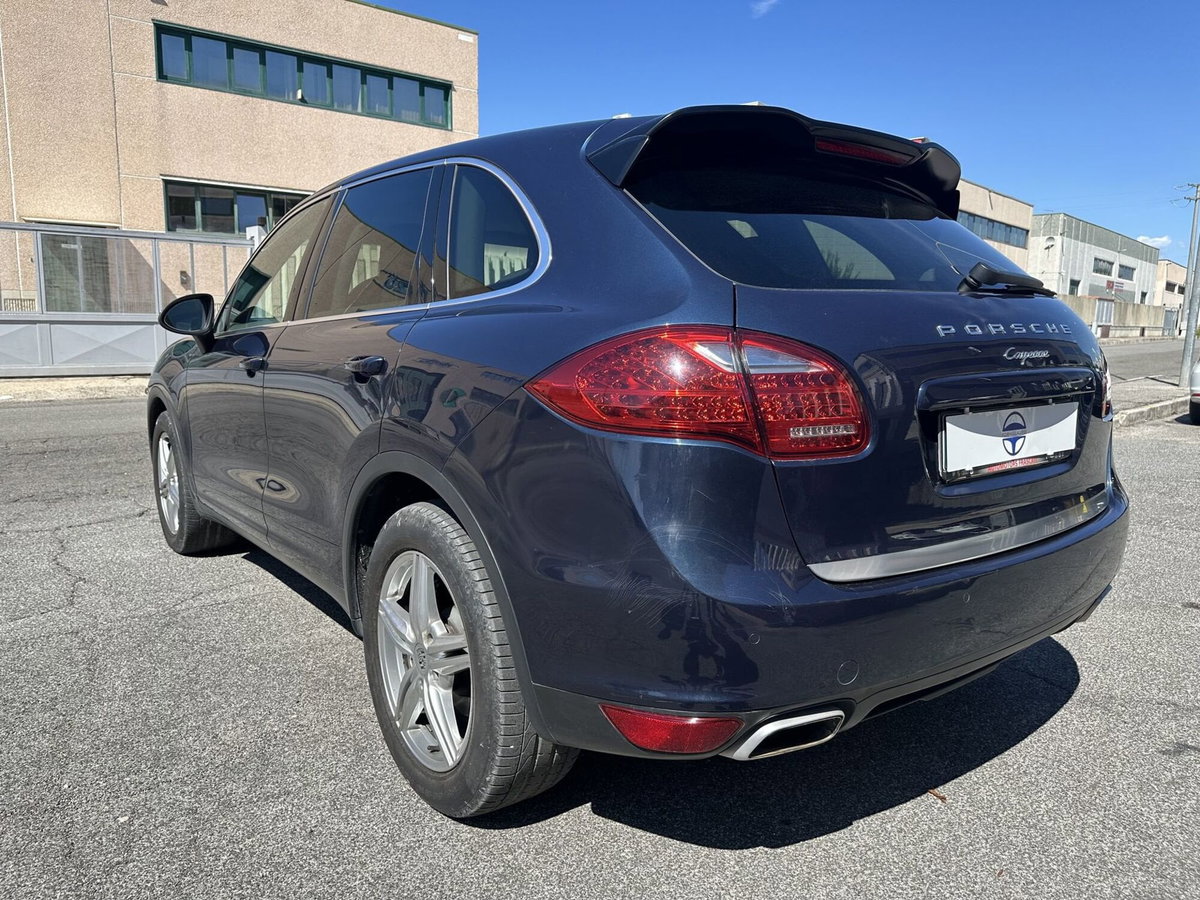 Porsche Cayenne 4.0 GTS tiptronic (4)