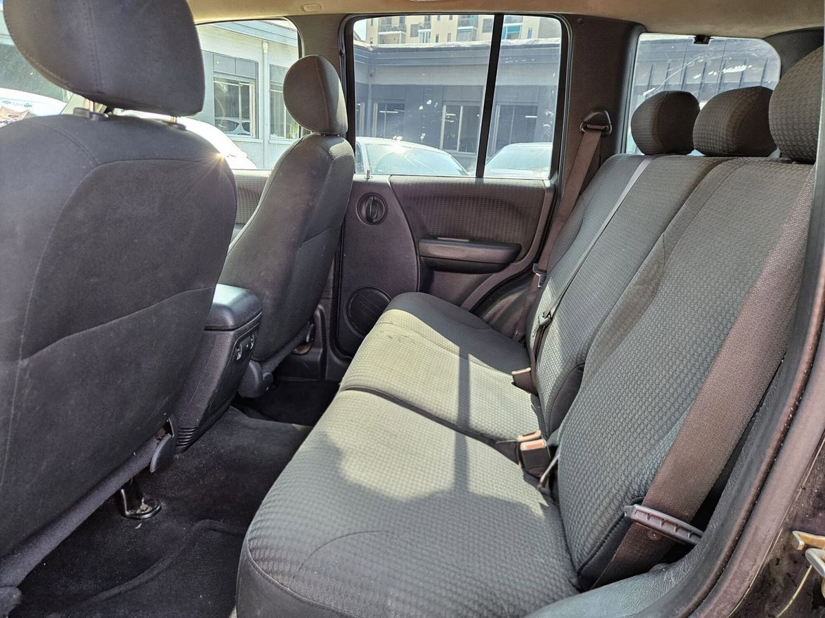 Jeep Cherokee 2.5 CRD Sport (11)