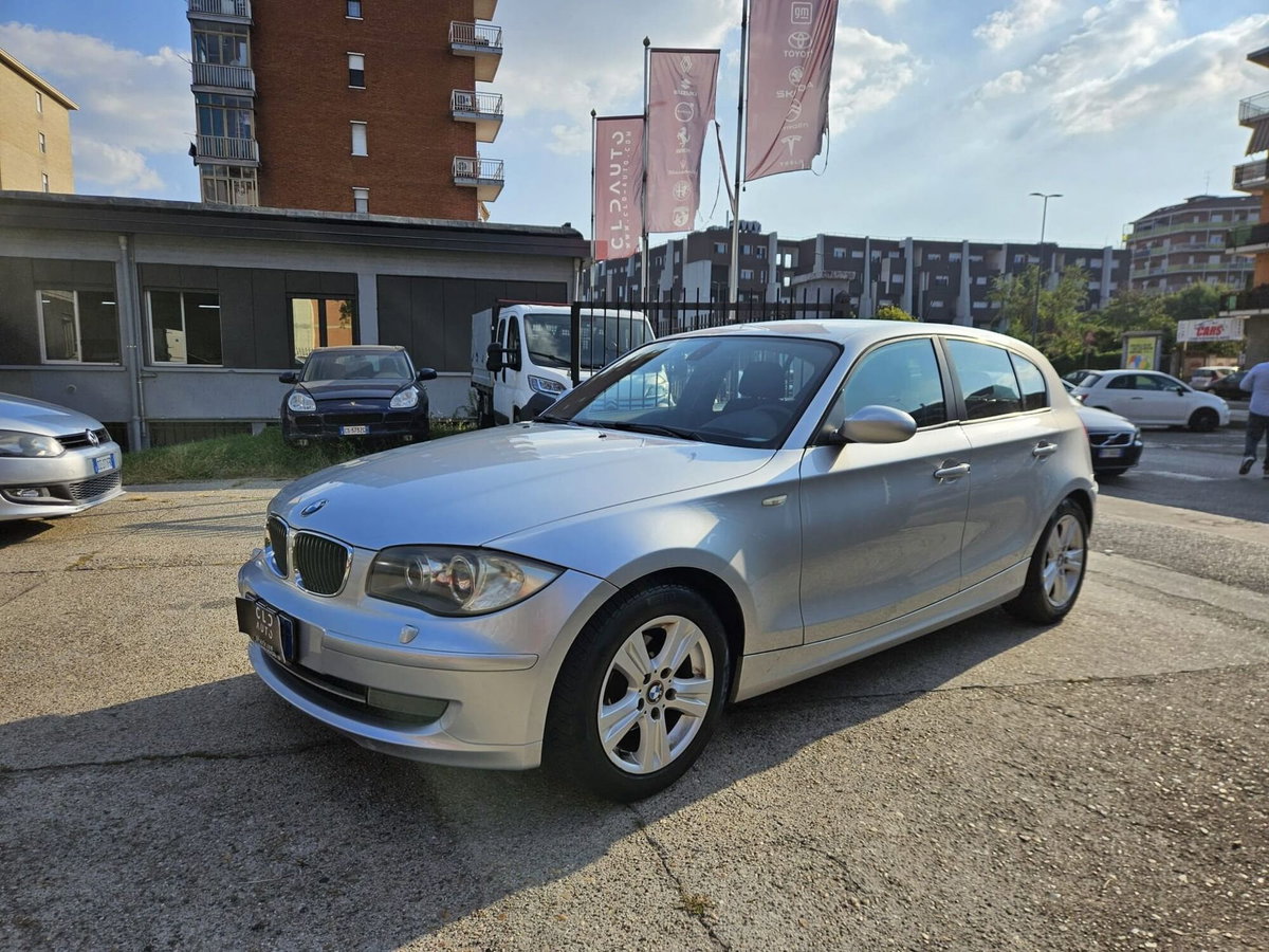 BMW Serie 1 116i cat 5 porte Futura